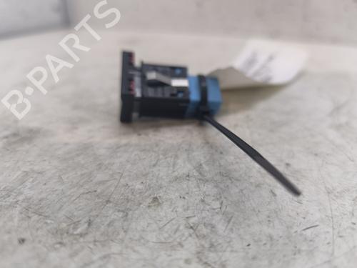 Used Warning switch Warning switch VW POLO V (6R1, 6C1) 1.2 TSI 16V (90 hp) 27670716 27670716