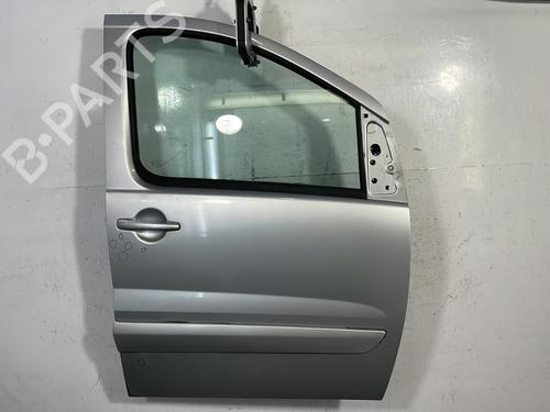 Used Right front door FIAT SCUDO Bus (270_, 272_) 2.0 D Multijet (120 hp) 24409562