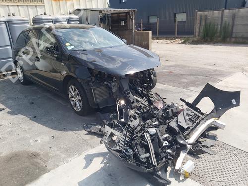 Brugte PEUGEOT 308 SW II (LC_, LJ_, LR_, LX_, L4_) 1.5 BlueHDi 100 4946228