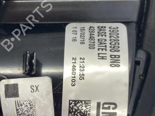 Used Left tailgate light Left tailgate light OPEL ZAFIRA TOURER C (P12) 1.6 CDTI (75) (136 hp) 22835085 22835085