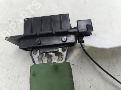 Used Heater resistor Heater resistor OPEL CORSA D (S07) 1.3 CDTI (L08, L68) (75 hp) 22821427 22821427