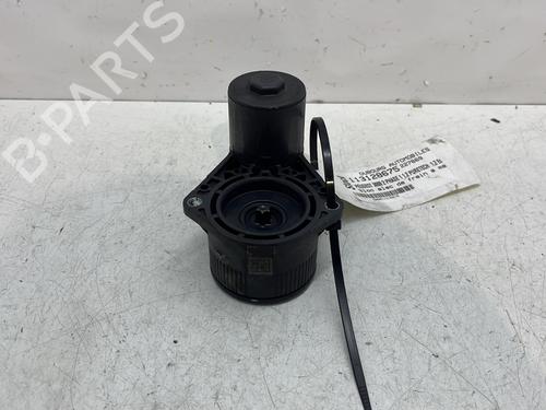 Electric handbrake PEUGEOT 3008 II SUV (MC_, MR_, MJ_, M4_) 1.2 THP/ PureTech 130 (MRHNSM, MRHNSU, MRHNSJ, MRHNYW,... | BP29515913E5 