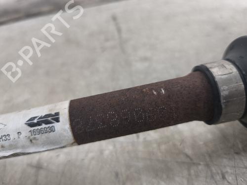 left-front-driveshaft-dacia-sandero-ii-2012-27545856 main image