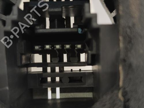 Used Lamp holder Lamp holder RENAULT ESPACE IV (JK0/1_) 2.0 dCi (JK01, JK02, JK1J, JK1K, JK1H) (150 hp) 22828682 22828682