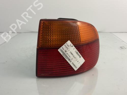 Used Right taillight Right taillight FIAT PUNTO Convertible (176_) 60 1.2 (176AR_, 176BR_) (60 hp) 22815135 22815135