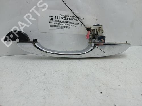 Used Front right exterior door handle Front right exterior door handle CHRYSLER 300C Touring (LX, LE) 3.0 CRD (218 hp) 34412573 34412573
