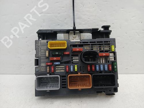 Used Fuse box CITROËN C5 III (RD_) 1.6 HDi 110 (RD9HZC) (109 hp) 30973575