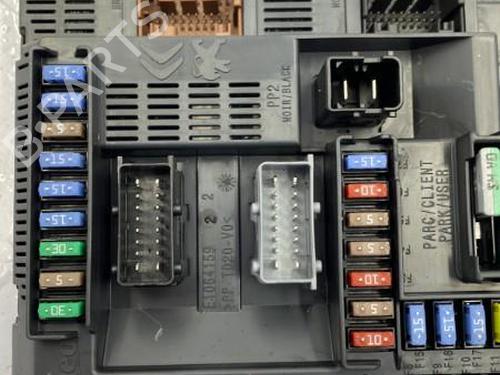 Fuse box PEUGEOT 208 I (CA_, CC_) 1.2 VTI 82 | BP22834816E1 