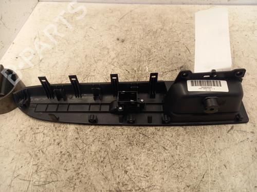 Right front window switch KIA SOUL I (AM) 1.6 CRDi 128 | BP24322886I26 - Image 4