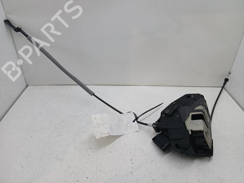 Højre fortil lås VOLVO V60 I (155) D3 / D4 (163 hp) 30854256