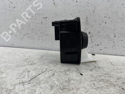 Switch CITROËN DS5 2.0 HDi 200 Hybrid4 All-wheel Drive | BP24829263I30 - Image 4