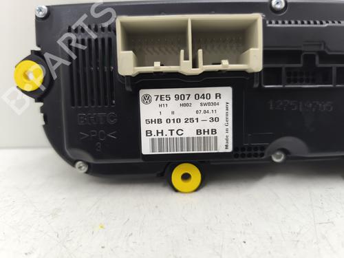 Comando clima Comando clima VW TRANSPORTER T5 Bus (7HB, 7HJ, 7EB, 7EJ) 2.0 TDI (140 hp) 36520496 36520496
