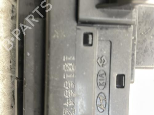 Used Warning switch Warning switch KIA STONIC (YB) 1.4 CVVT (99 hp) 24032773 24032773