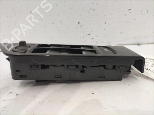 Used Left front window switch Left front window switch LAND ROVER RANGE ROVER EVOQUE (L538) 2.0 D 4x4 (180 hp) 22846689 22846689