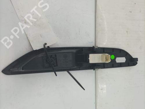 Used Right rear window switch Right rear window switch PEUGEOT 3008 II SUV (MC_, MR_, MJ_, M4_) 1.6 BlueHDi 120 (120 hp) 31581501 31581501