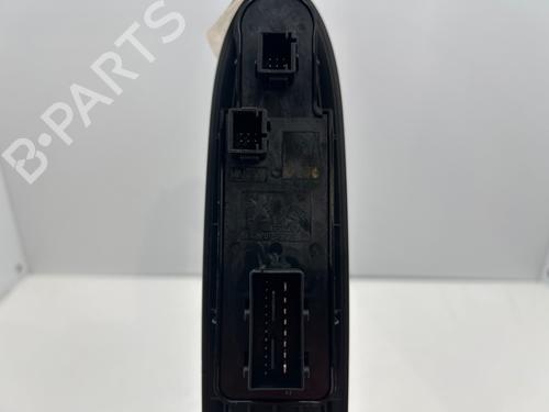 Used Left front window switch Left front window switch CITROËN DS4 (NX_) 1.6 HDi 110 (112 hp) 34527076 34527076
