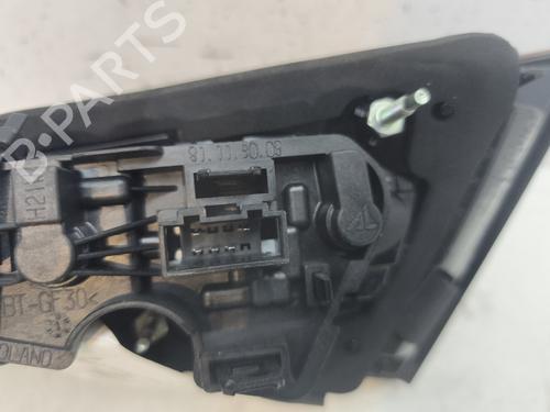 left-tailgate-light-audi-a3-sportback-8va-8vf-2012-2013-2014-2015-2016-2017-2018-2019-2020-2021-28181063 main image
