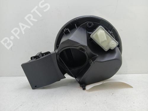 tanklag-renault-clio-v-b7_-2019-37732993 main image