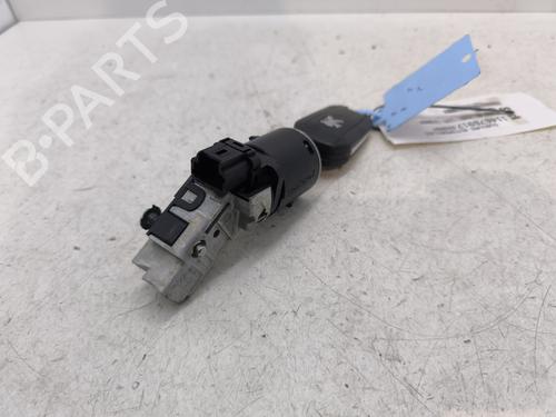 Used Ignition barrel PEUGEOT 208 I (CA_, CC_) 1.2 VTI 82 (82 hp) 30162497