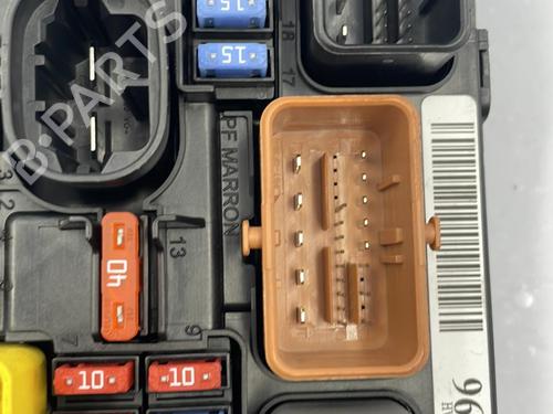 Fuse box CITROËN C3 II (SC_) 1.4 HDi 70 (SC8HZC, SC8HR0, SC8HP4) | BP22830974E1 