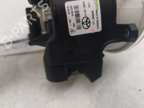 Right front fog light TOYOTA YARIS (_P13_) 1.5 (NSP131_) | BP30874768C31