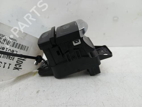 Switch RENAULT ARKANA I (LCM_, LDN_) 1.6 E-TECH 145 (LDMU) | BP29834271I30