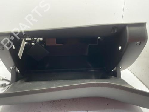 Used Glove box Glove box 22837327 22837327