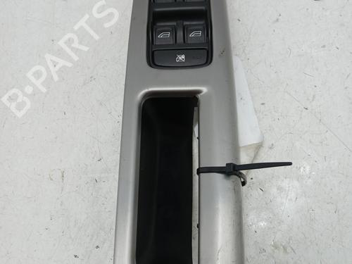 Used Left front window switch VOLVO V50 (545) 1.6 D (110 hp) 29736972