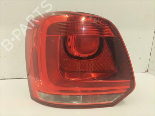 Farolim esquerdo VW POLO V (6R1, 6C1) 1.4 (6R1) (85 hp) 22846532