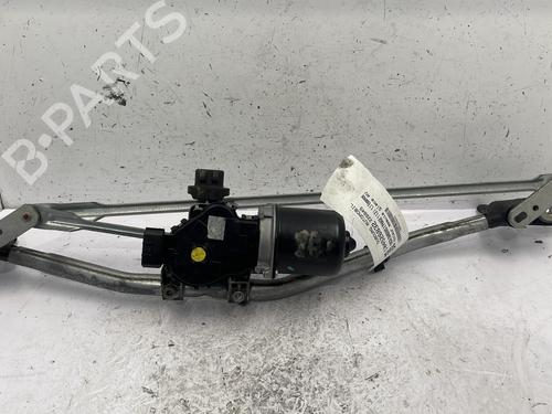 Used Front wiper motor DACIA SANDERO II 1.2 (75 hp) 25120764