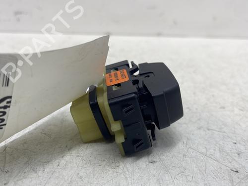 Right front window switch DACIA SANDERO II TCe 90 (B8M1, B8MA, B8AC) | BP29515821I26 