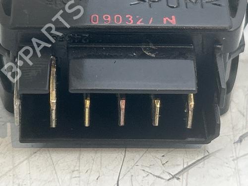 Right front window switch RENAULT KANGOO Express (FC0/1_) 1.5 dCi | BP40077698I26 - Image 5
