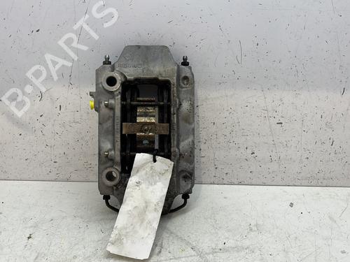 Venstre bremsekaliber foran RENAULT MEGANE II (BM0/1_, CM0/1_) 2.0 dCi (173 hp) 28525855