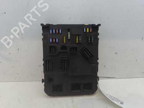Used Fuse box PEUGEOT 407 (6D_) 2.0 HDi 135 (6DRHRH, 6DRHRE, 6DRHRG, 6DRHRJ) (136 hp) 28369965