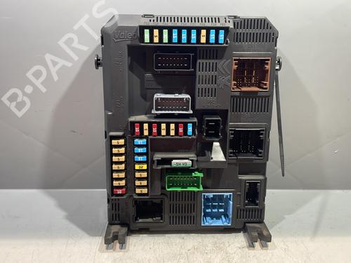 Used Fuse box PEUGEOT 208 I (CA_, CC_) 1.2 VTI 82 (82 hp) 29466588