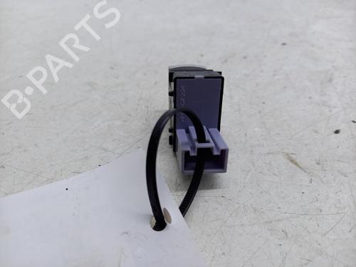 Used Right front window switch Right front window switch VW GOLF VI (5K1) [2008-2014] 32205065 32205065