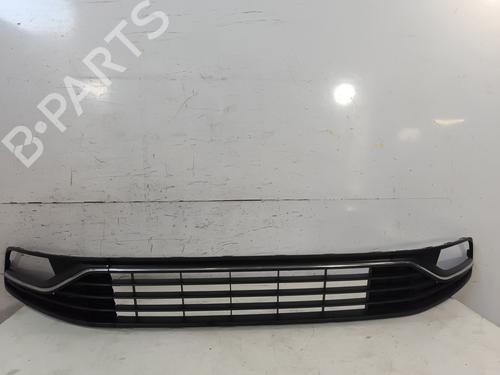 Used Grille VW POLO V (6R1, 6C1) 1.4 TDI (90 hp) 29438591