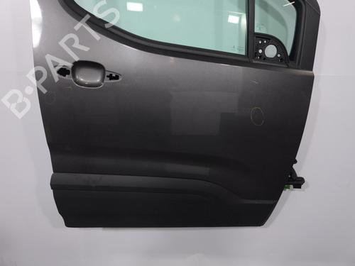 Used Right front door Right front door 38530760 38530760