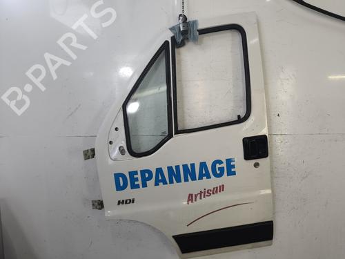 Used Left front door PEUGEOT BOXER Van (244) 2.2 HDi (101 hp) 31941644