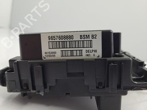 Used Fuse box PEUGEOT 206+ (2L_, 2M_) 1.4 i (2LKFWA, 2MKFWA) (75 hp) 22819345