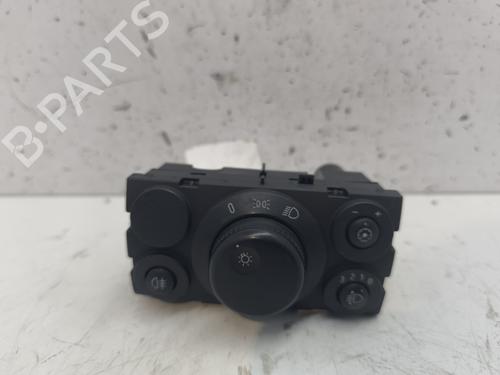 Used Headlight switch OPEL ASTRA H (A04) 1.7 CDTI (L48) (100 hp) 26386845