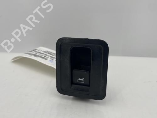 Pulsantiera anteriore destra VW POLO V (6R1, 6C1) 1.4 TDI (90 hp) 31271705