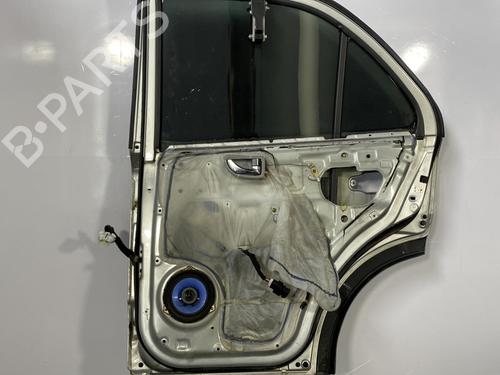 Right rear door KIA SORENTO I (JC) 2.5 CRDi 4WD | BP22826606C5 