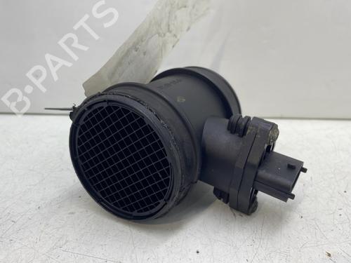 Used Mass air flow sensor OPEL ZAFIRA A MPV (T98) 2.2 DTI 16V (F75) (125 hp) 30882065