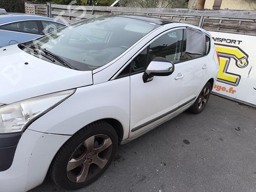 Brugte PEUGEOT 3008 I MPV (0U_) 1.6 HDi (112 hp) 4414129