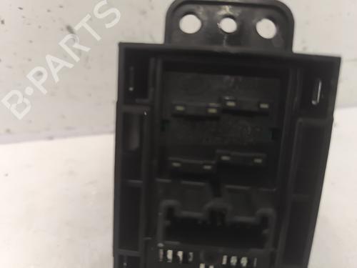 switch-renault-koleos-i-hy_-2008-26911170 main image