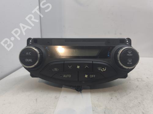 Used Climate control TOYOTA YARIS (_P13_) 1.5 Hybrid (NHP130_, NHP130) (101 hp) 29054606