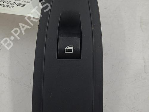 Used Right front window switch Right front window switch BMW 1 (F20) 116 d (116 hp) 22822582 22822582