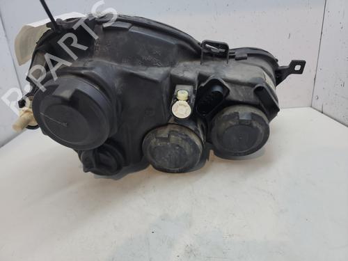 Used Left headlight VW POLO (9N_, 9A_) 1.2 12V (64 hp) 26585391