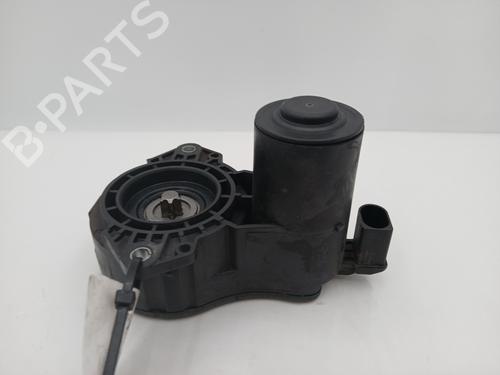 electric-handbrake-peugeot-expert-van-v_-2016-30899169 main image